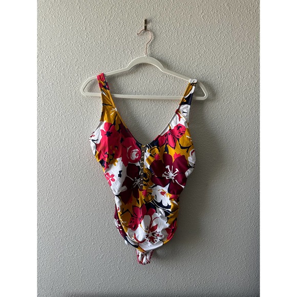 Anne Cole Signature Wallflower Plunge One-Piece - Picture 5 of 15